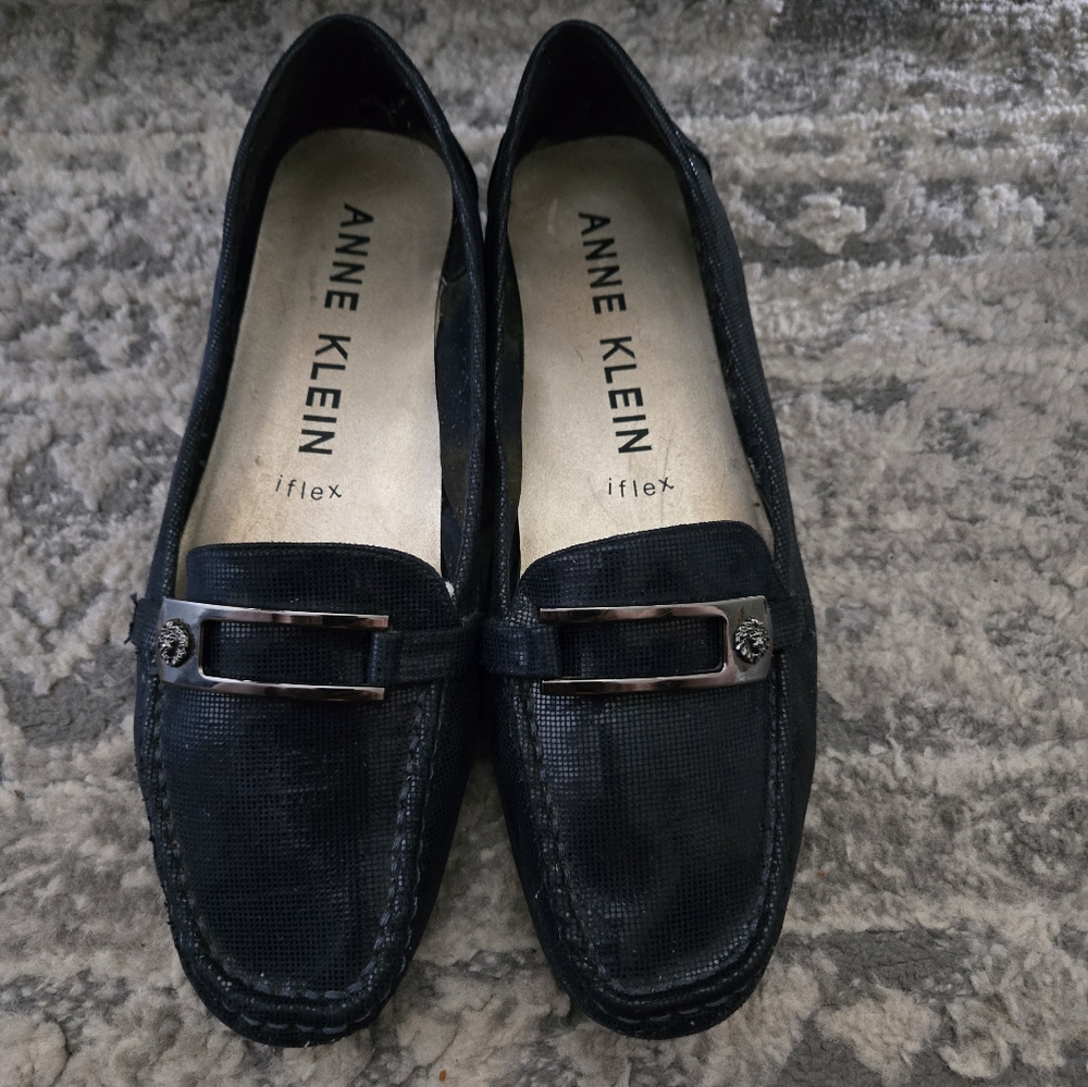 Anne Klein Blue Flats Timeless Comfort